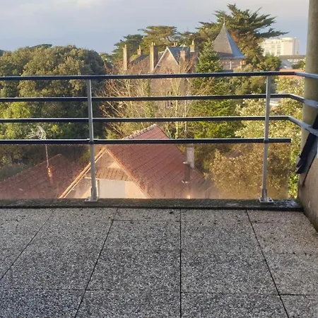 Bel Avec Terrasse A Deux Pas De La Apartmán Pornichet