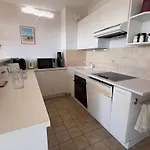 Bel Avec Terrasse A Deux Pas De La