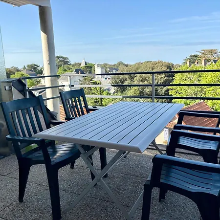 Elegant, Terrasse, Garage Prive & Wi-fi Apartment *